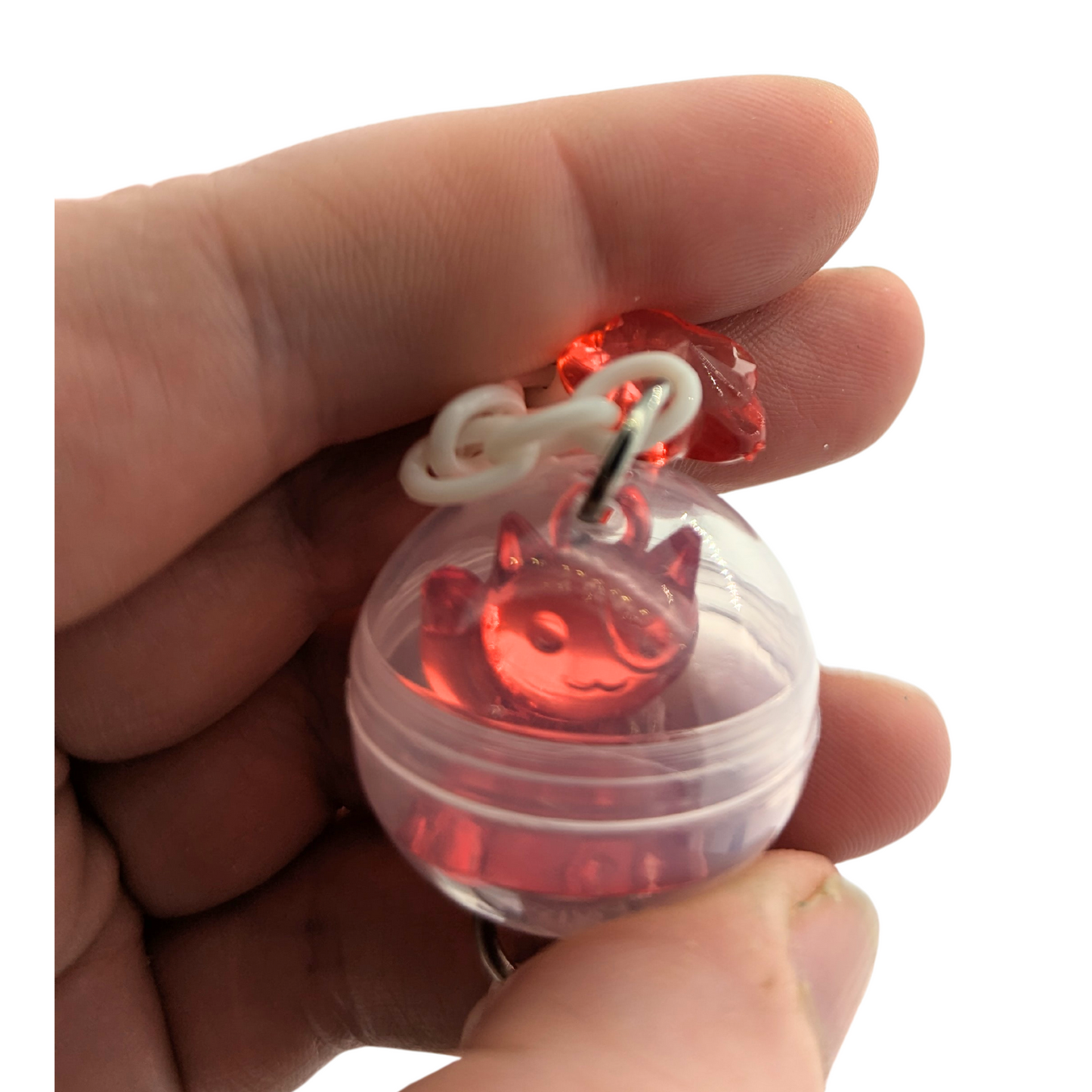 Maneki Neko bird toy by Tiny Conure Trinkets, close up of the money cat charm