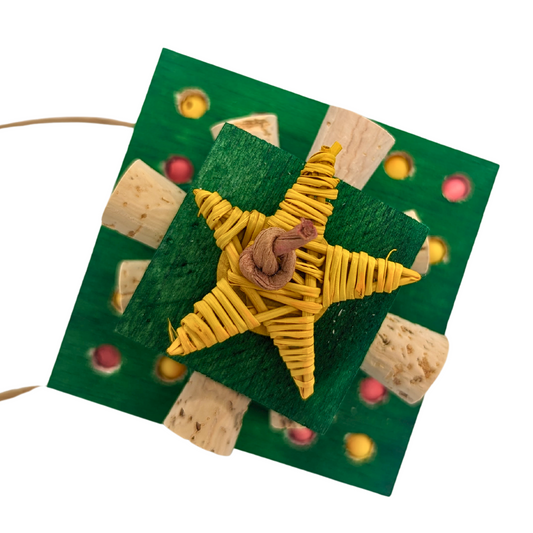Spruced Up holiday themed bird toy by Lil Monsters Bird Toys, top down view